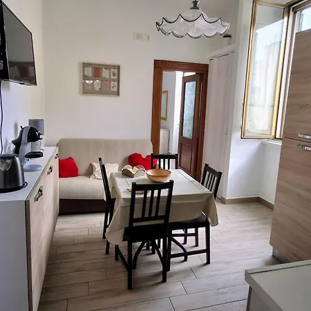 Antico Sogno Di Appartamento *